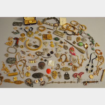 Group of Primarily Victorian and Gold-filled Costume Jewelry