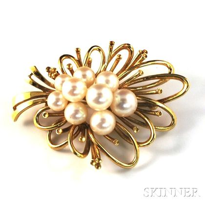 Mikimoto 14kt Gold and Cultured Pearl Cluster Brooch