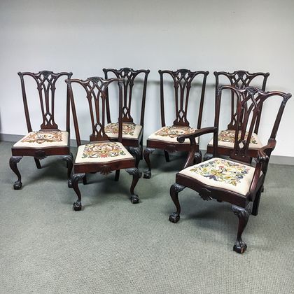 Set of Six Chippendale-style Carved Mahogany Dining Chairs