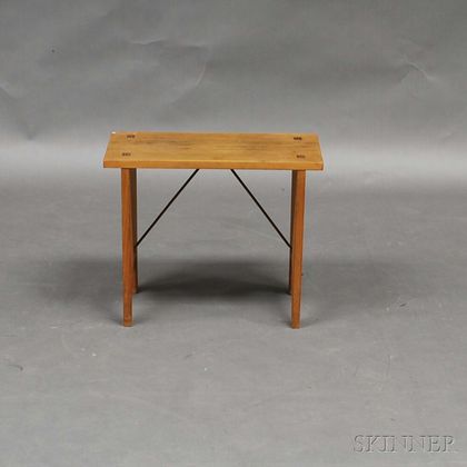 Small Reproduction Shaker Bench