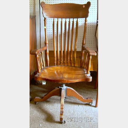 Late Victorian Oak Tilting Swivel Desk Armchair. 