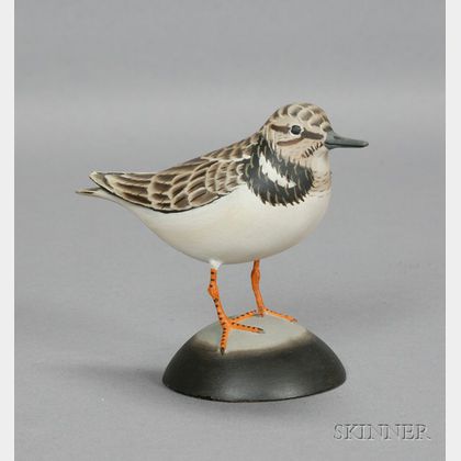 Carved and Painted Ruddy Turnstone Bird Figure in Winter Plumage