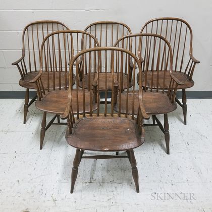 Set of Six Continuous-arm Windsor Chairs