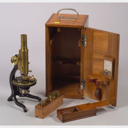 Ernst Leitz Petrographic Microscope