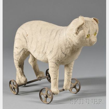 Mohair Stuffed Cat Pull-toy