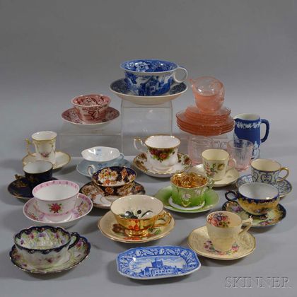 Group of Porcelain and Glass Tableware Items. Estimate $100-150