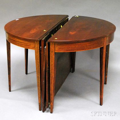 Federal-style Inlaid Mahogany Dining Table