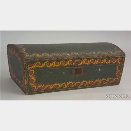 Paint-decorated Dome-top Trunk