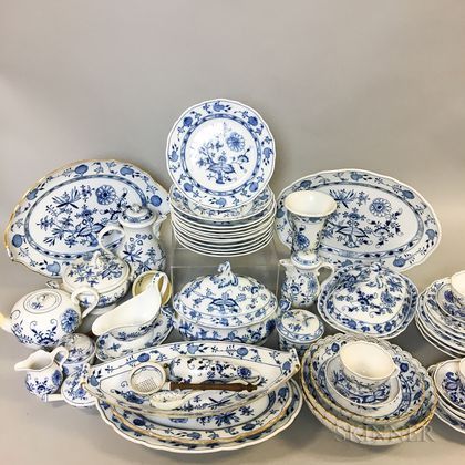 Extensive Mostly Meissen Blue Onion Porcelain Dinner Service. Estimate $1,000-2,000