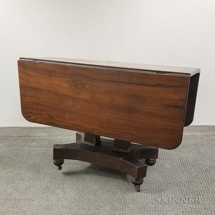 Late Classical Mahogany One-drawer Drop-leaf Table