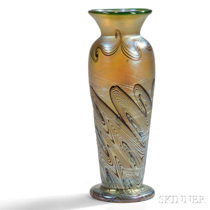 James Lundberg (d. 1992) Art Glass Vase