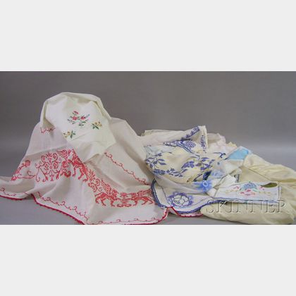 Group of Assorted Household Linens