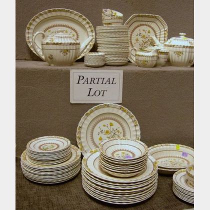 160-Piece Copeland Spode Transfer and Hand-painted Buttercup Pattern Ceramic Dinnerware Set. 
