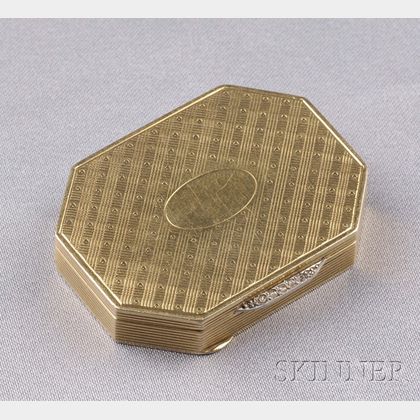 18kt Gold Pillbox, Boucheron, 