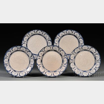 Five Dedham Pottery Rabbit Pattern Plates