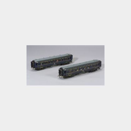 Pair of O Gauge Orient Express Carriages
