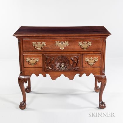 Chippendale Carved Walnut Dressing Table