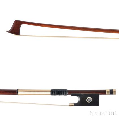 English Gold-mounted Violin Bow
