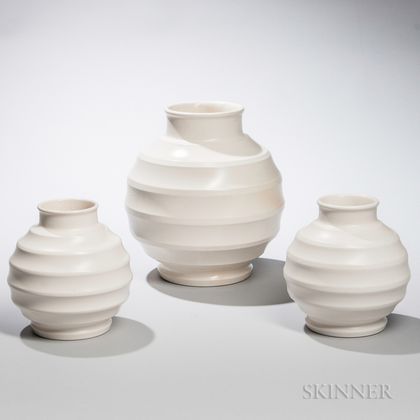 Three Wedgwood Keith Murray Design Moonstone-glazed Vases