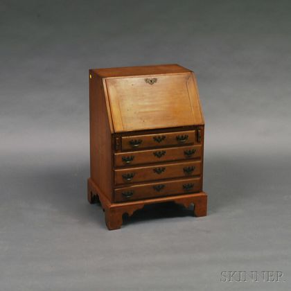 Queen Anne-style Child's Cherry and Maple Slant-lid Desk