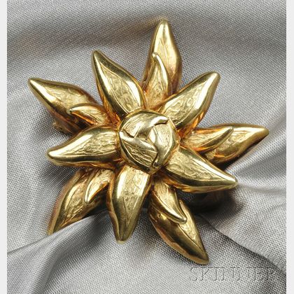 18kt Gold Flower Brooch, Tiffany & Co.