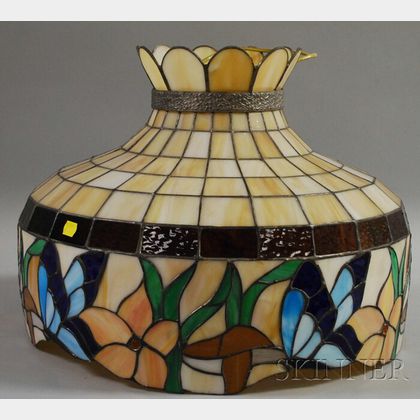 Leaded Art Glass Floral Pattern Hanging Lamp