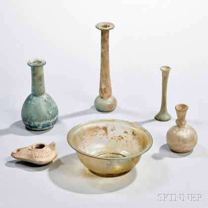 Five Pieces of Roman-style Glass and a Lamp