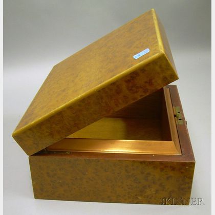Dunhill Burl Veneer Lidded Cigar Box