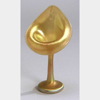 Quezal Gold Iridescent Jack-in-the-Pulpit Glass Vase