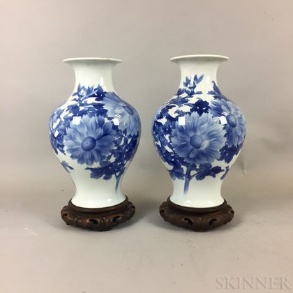 Pair of Blue and White Transfer Vases