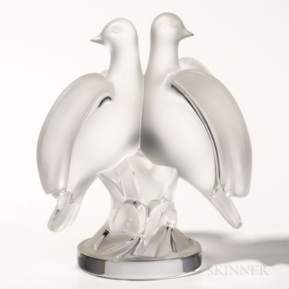Lalique Doves Figure