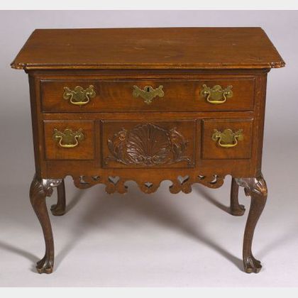 Chippendale Carved Walnut Dressing Table