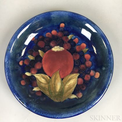 Modern Moorcroft Pottery Pomegranate Plate