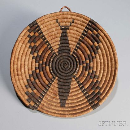 Hopi Second Mesa Coiled Pictorial Basketry Tray