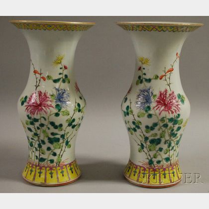 Pair of Chinese Chrysanthemum-decorated Porcelain Vases