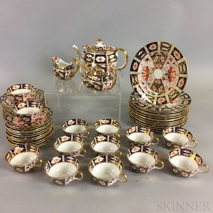 Fifty-seven Pieces of Royal Crown Derby Imari-pattern Tableware