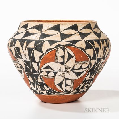 Contemporary Acoma Pottery Jar