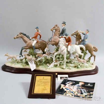Large Lladro Ceramic Figural Group "Fox Hunt,"