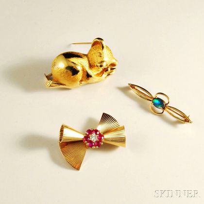 Three 14kt Gold Brooches
