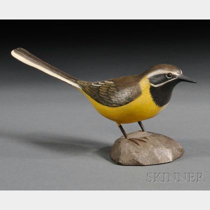 Jess Blackstone Miniature Carved and Painted Double Wagtail Figure