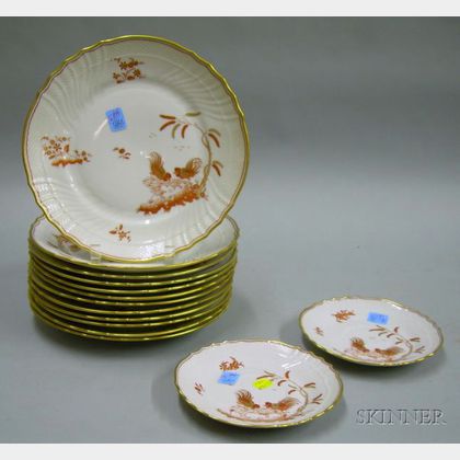 Set of Twelve Richard Ginori Gilt and Transfer Siena Pattern Porcelain Dinner Plates