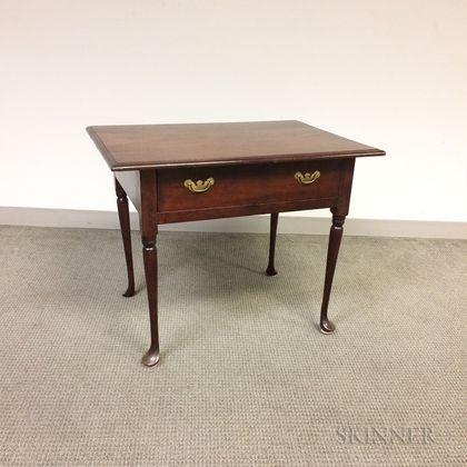 Queen Anne-style Stained Maple One-drawer Tavern Table