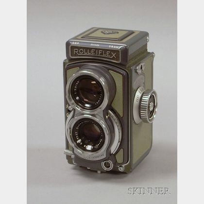 Rolleiflex "Baby" TLR Camera No. 2041428