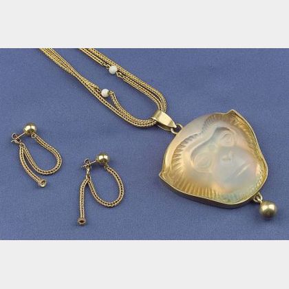 Silver Gilt and Molded Glass Pendant, Rene Lalique