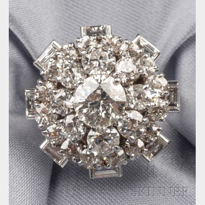 Platinum and Diamond Cluster Ring