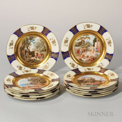 Twelve Neoclassical-style Porcelain Plates