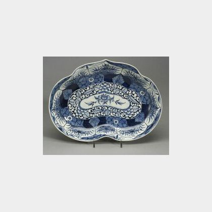 Worcester Porcelain Kangxi Lotus Pattern Serving Dish