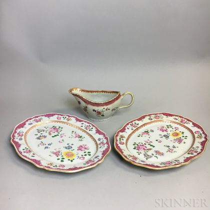 Pair of Chinese Export Porcelain Platters and a Sauceboat