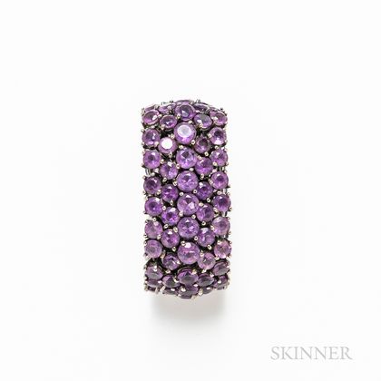 18kt White Gold and Amethyst Cluster Ring