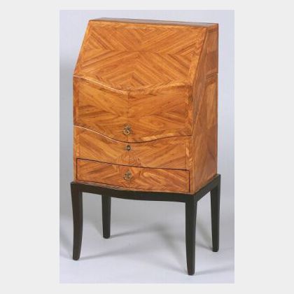 Louis XV-style Tulipwood Slant-lid Box